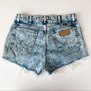 Vintage Wrangler Acid-Wash Distressed Denim Shorts